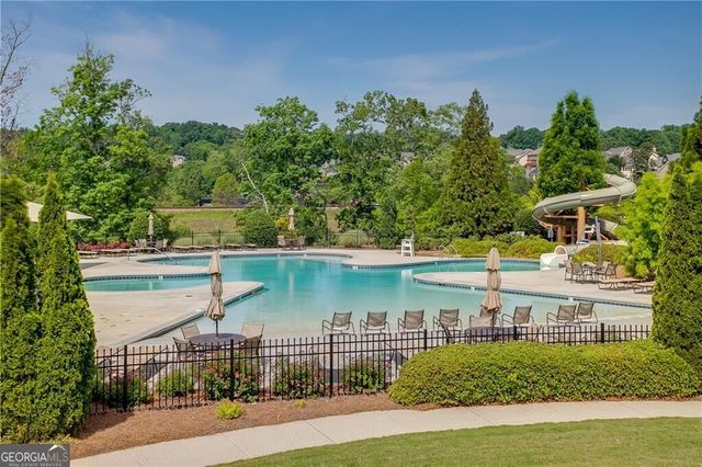 7525 Brookstone Circle, Flowery Branch, GA 30542