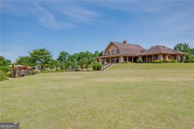 7525 Brookstone Circle, Flowery Branch, GA 30542