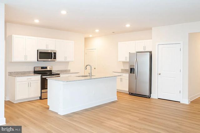 124 MANASQUAN WAY, Winchester, VA 22602