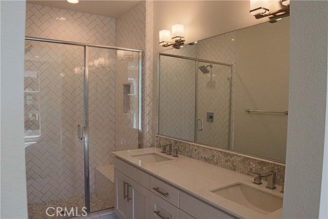 684 Malibu, Costa Mesa, CA 92627