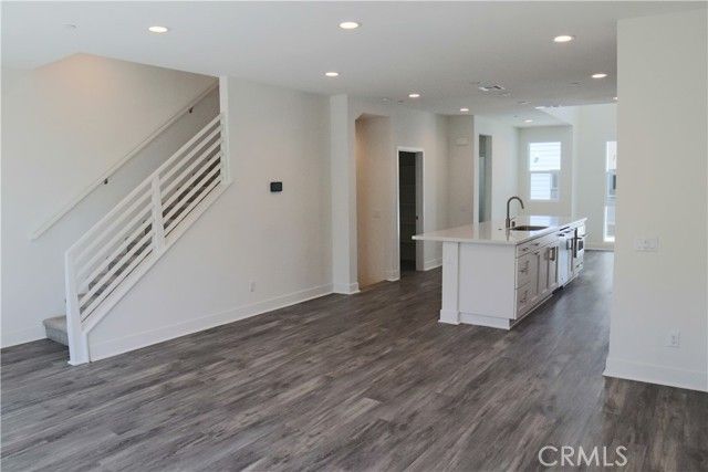 684 Malibu, Costa Mesa, CA 92627