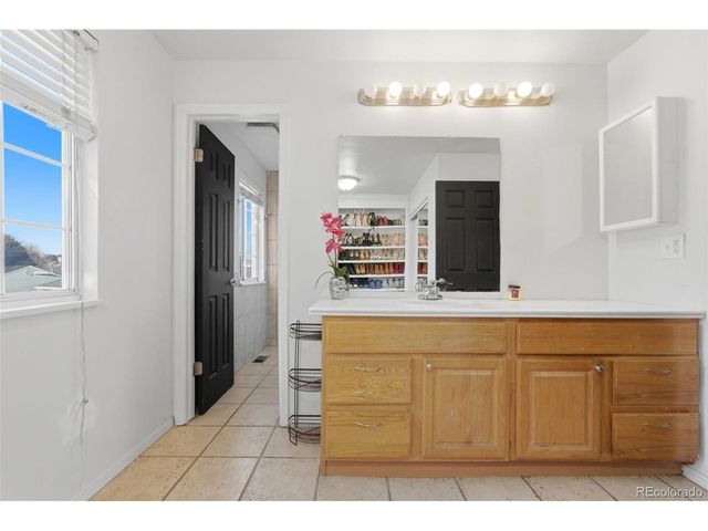 11546 Elm Ct, Thornton, CO 80233