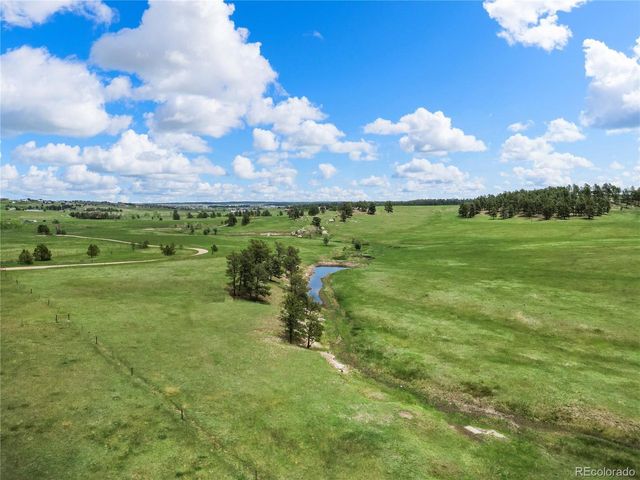 1752 Private Road 130, Elizabeth, CO 80107