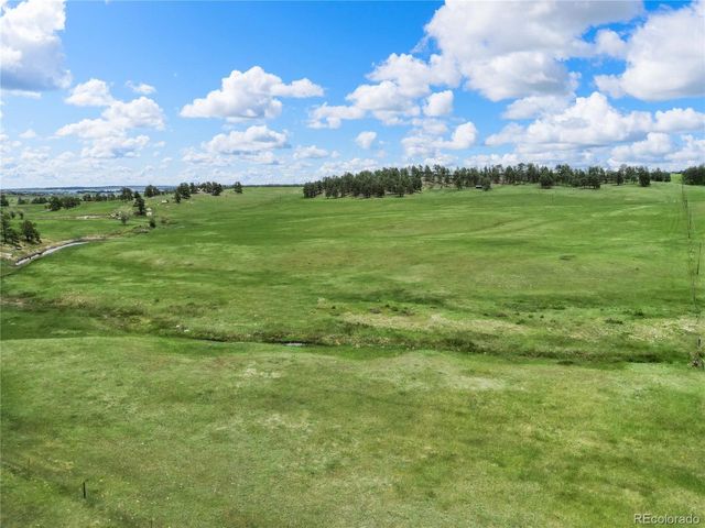 1752 Private Road 130, Elizabeth, CO 80107