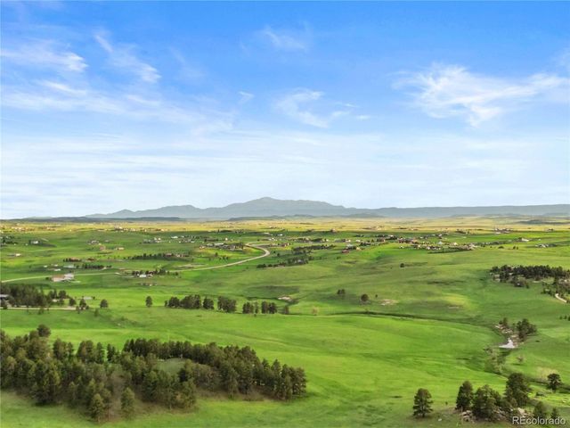 1752 Private Road 130, Elizabeth, CO 80107