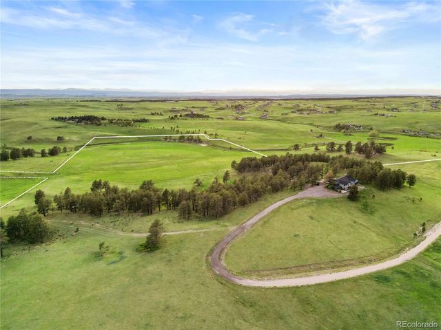 1752 Private Road 130, Elizabeth, CO 80107