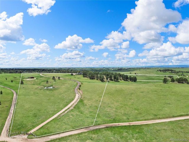 1752 Private Road 130, Elizabeth, CO 80107