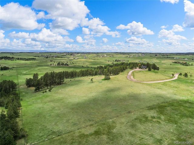 1752 Private Road 130, Elizabeth, CO 80107