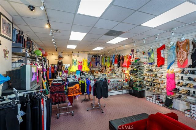 1045 E Valley, San Gabriel, CA 91776