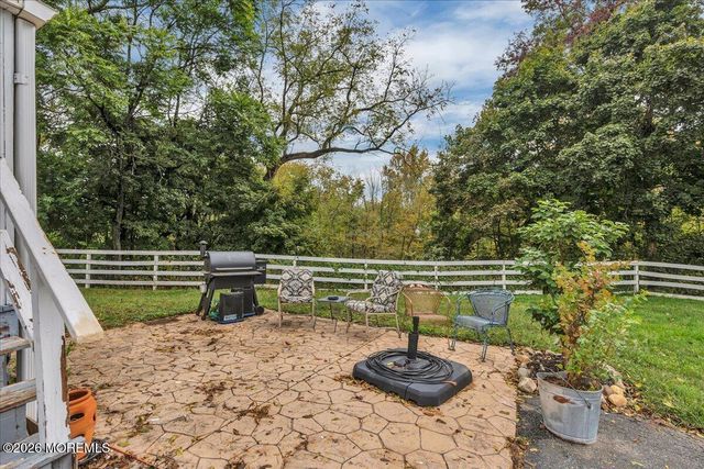 13 Imlaystown Hightstown Road, Allentown, NJ 08501