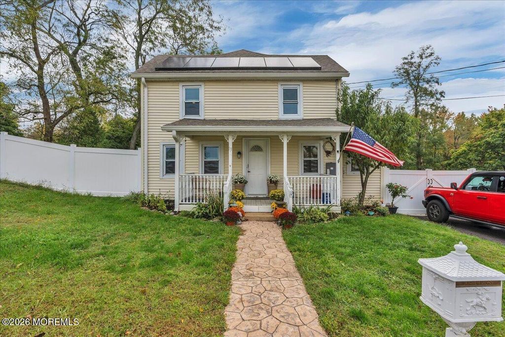13 Imlaystown Hightstown Road, Allentown, NJ 08501