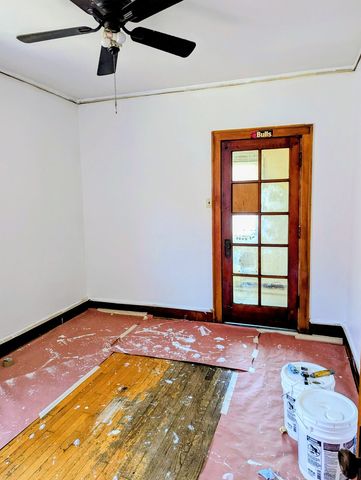 1325 N Long Avenue, Chicago, IL 60651