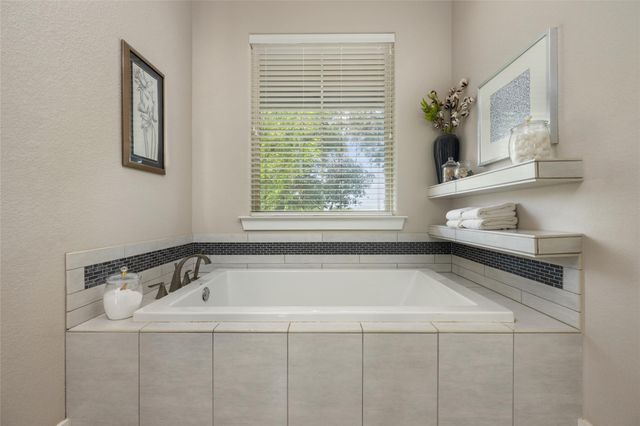 321 Aldea CV, Georgetown, TX 78633