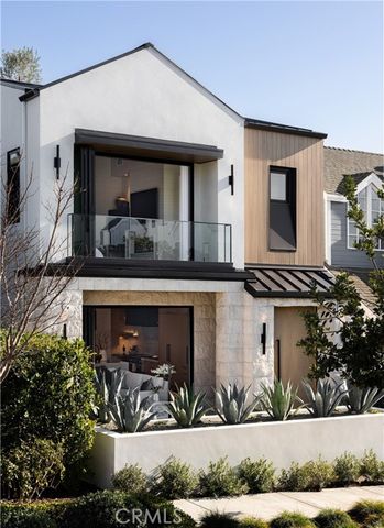 412 Heliotrope, Corona Del Mar (newport Beach), CA 92625