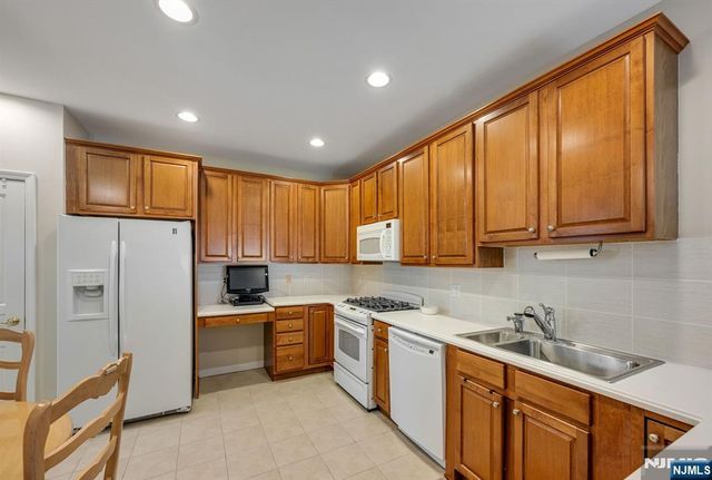 6318 Warrens Way 59, Wanaque, NJ 07465