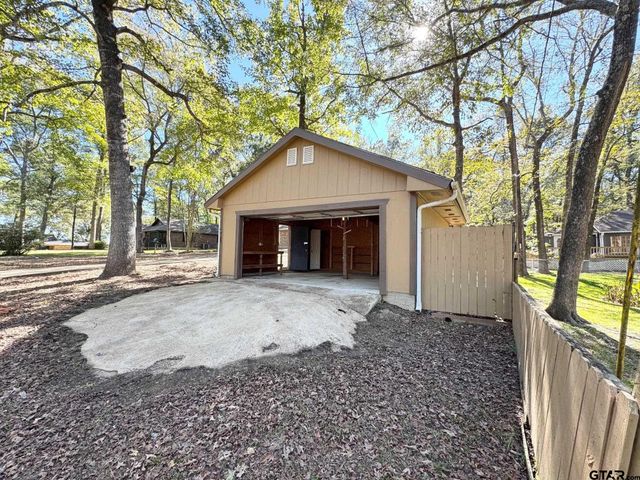 129 Dailey Road, Crockett, TX 75835