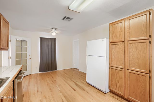 2012 N RICHLAND Street, Phoenix, AZ 85006