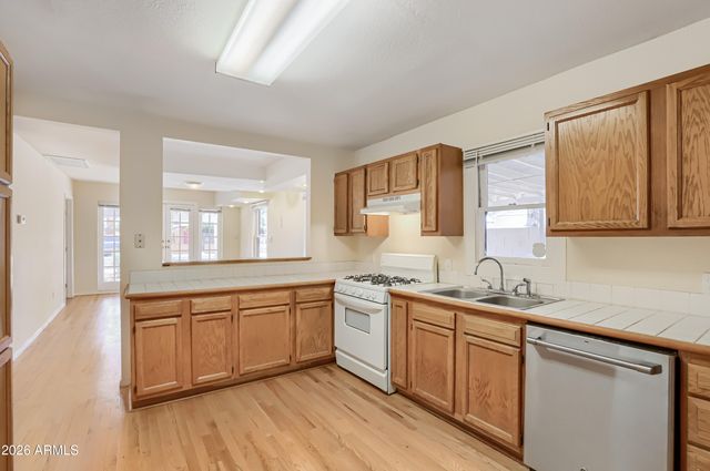 2012 N RICHLAND Street, Phoenix, AZ 85006