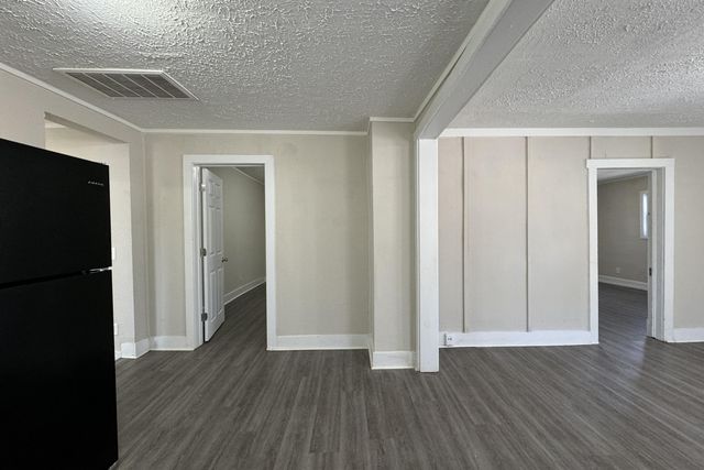 1235 N Prospect Avenue, Springfield, MO 65802