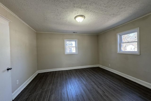 1235 N Prospect Avenue, Springfield, MO 65802