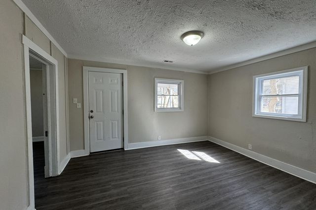 1235 N Prospect Avenue, Springfield, MO 65802