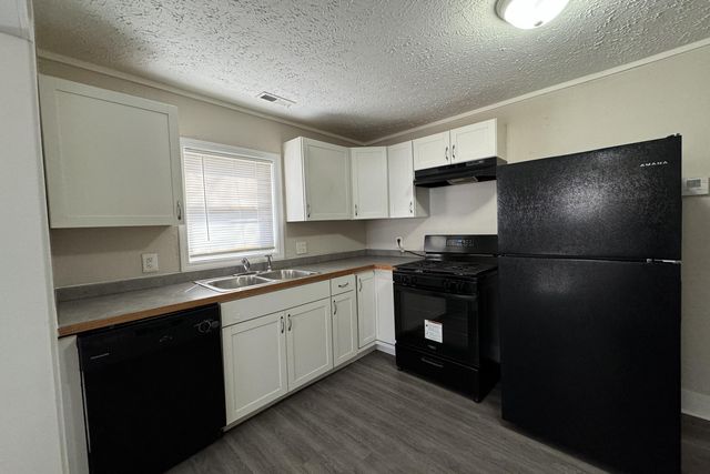 1235 N Prospect Avenue, Springfield, MO 65802