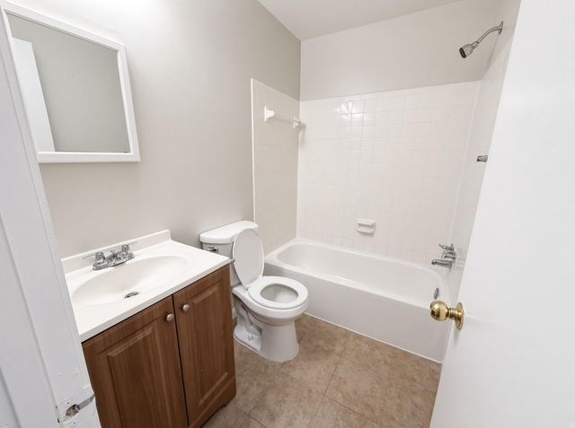 10169 RIDGELINE DR, Montgomery Village, MD 20886