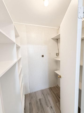 10169 RIDGELINE DR, Montgomery Village, MD 20886