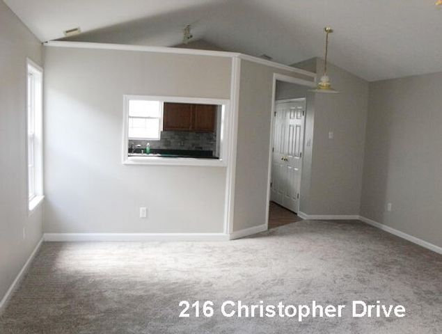 216 Christopher Drive, Nicholasville, KY 40356