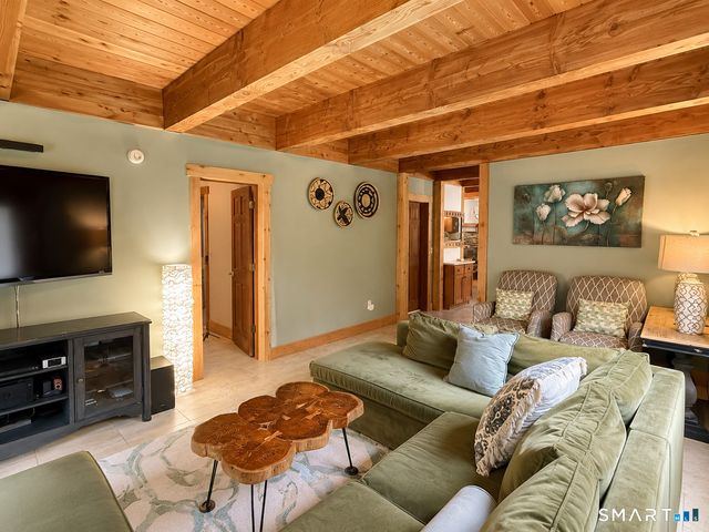 44 Pine Road, Colebrook, CT 06021