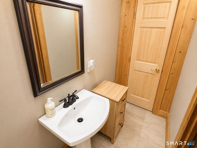 44 Pine Road, Colebrook, CT 06021
