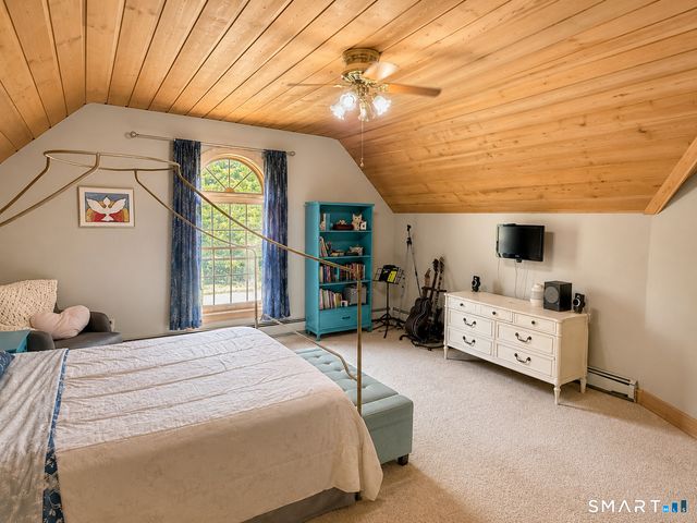 44 Pine Road, Colebrook, CT 06021