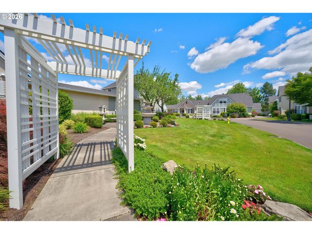 17146 Se 23RD Dr 66, Vancouver, WA 98683