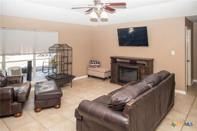 303 Bridle Lane, Victoria, TX 77904