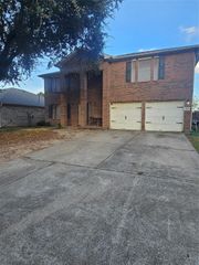 2810 Bristlecone Drive, Katy, TX 77449