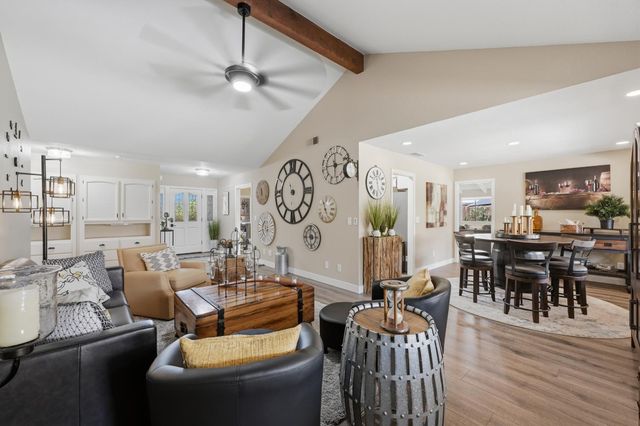 3737 Sweetwater Dr, Rocklin, CA 95677