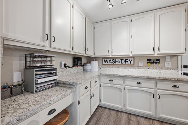 3737 Sweetwater Dr, Rocklin, CA 95677