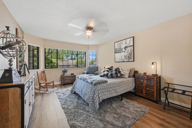 3737 Sweetwater Dr, Rocklin, CA 95677