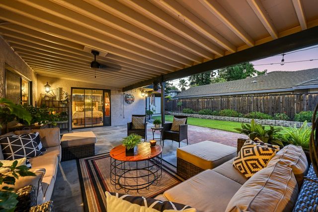 3737 Sweetwater Dr, Rocklin, CA 95677