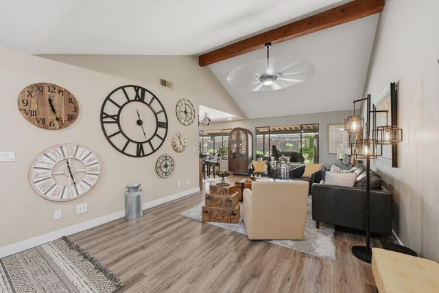 3737 Sweetwater Dr, Rocklin, CA 95677