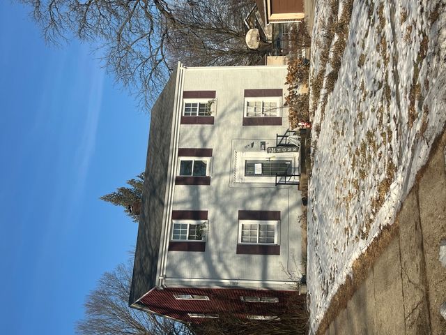 216 Robert Avenue, Rockford, IL 61107