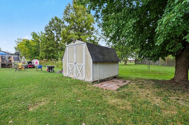 107 Kenwood Dr, Portland, TN 37148