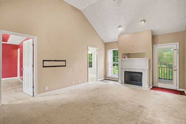 107 Kenwood Dr, Portland, TN 37148