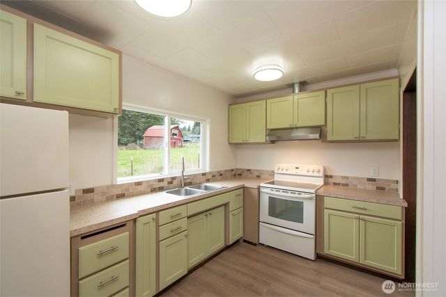 2917 Peabody Street, Port Angeles, WA 98362
