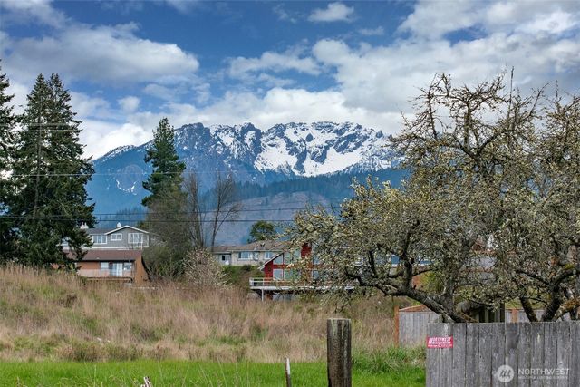 2917 Peabody Street, Port Angeles, WA 98362