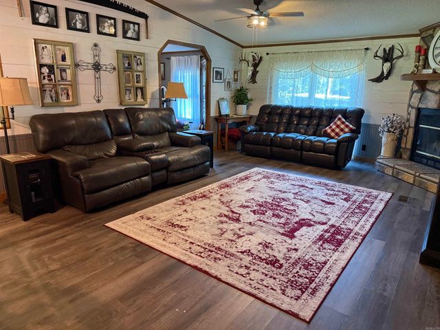 1122 Buckville Road, Jessieville, AR 71949