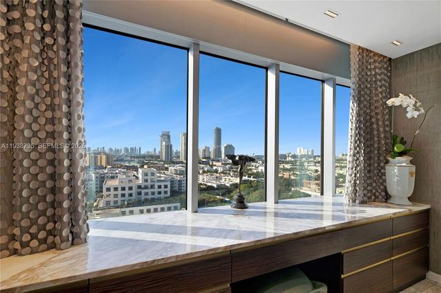 120 Ocean Dr 1400, Miami Beach, FL 33139