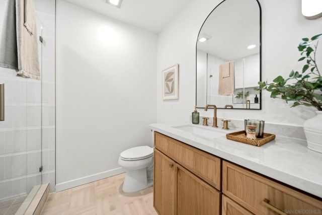 824 Glen Arbor, Encinitas, CA 92024