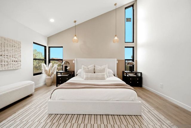 824 Glen Arbor, Encinitas, CA 92024