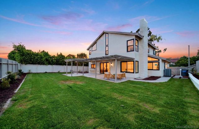 824 Glen Arbor, Encinitas, CA 92024